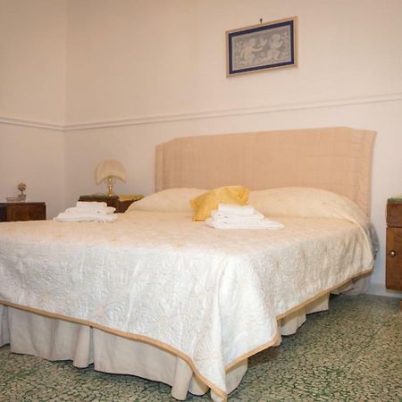 Giulia E Pietro - Marettimo Apartments エクステリア 写真