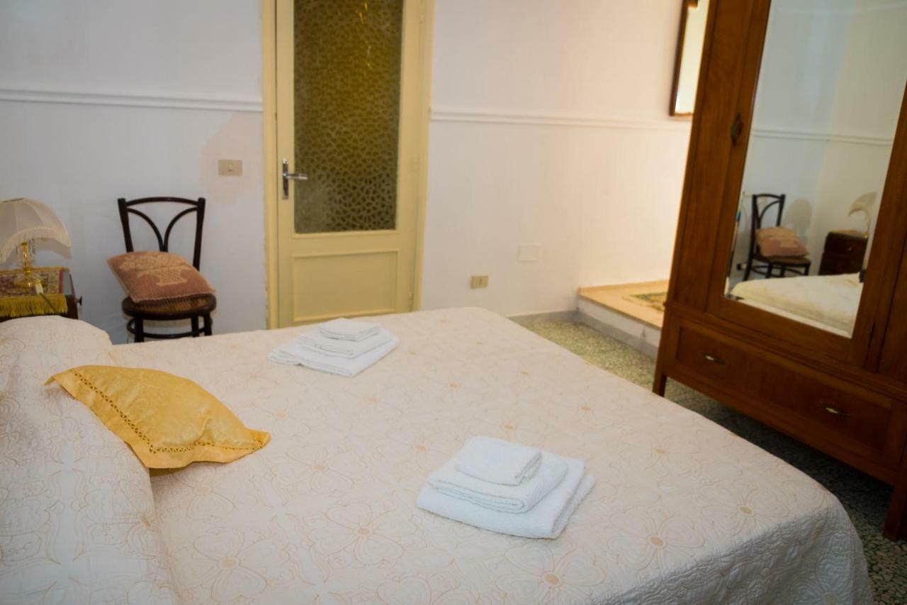 Giulia E Pietro - Marettimo Apartments エクステリア 写真