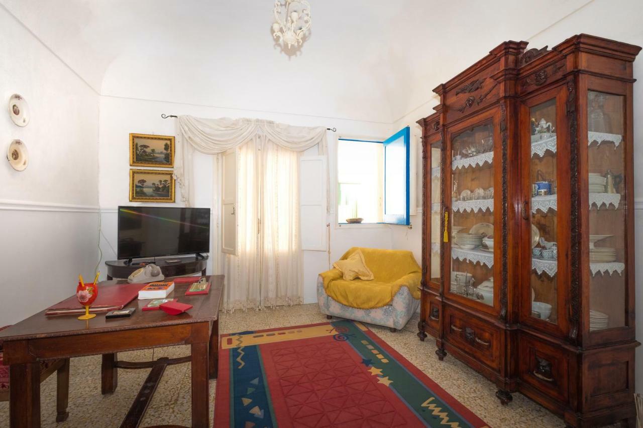 Giulia E Pietro - Marettimo Apartments エクステリア 写真