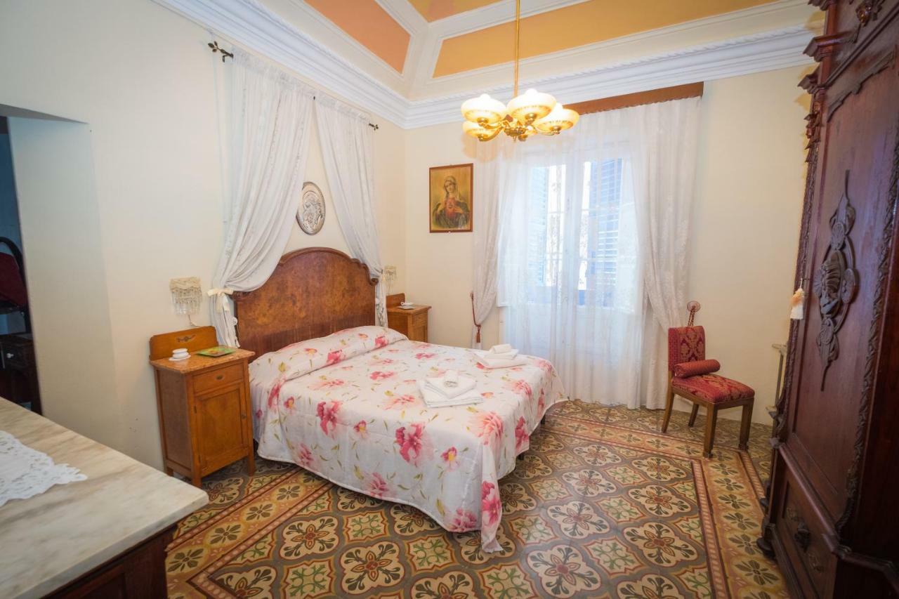 Giulia E Pietro - Marettimo Apartments エクステリア 写真