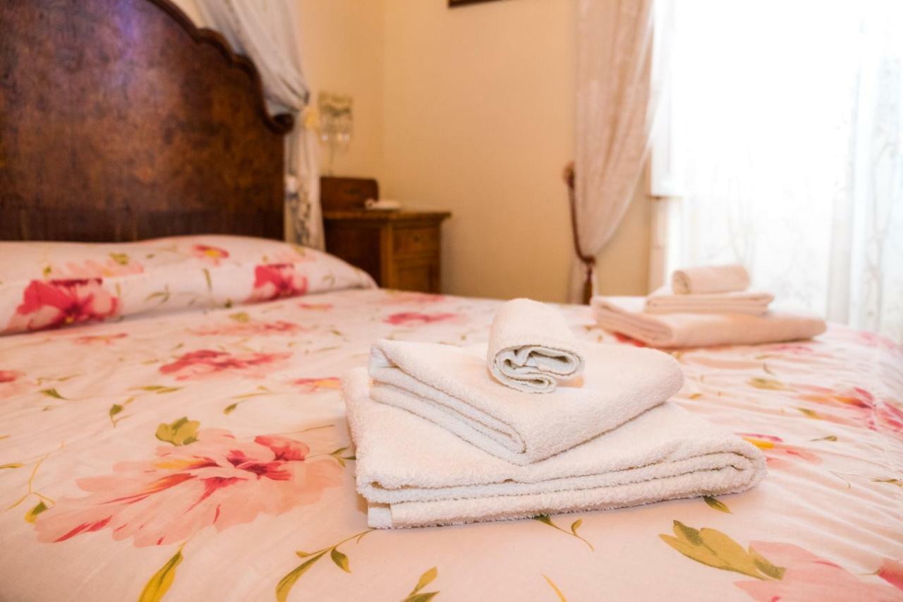 Giulia E Pietro - Marettimo Apartments エクステリア 写真