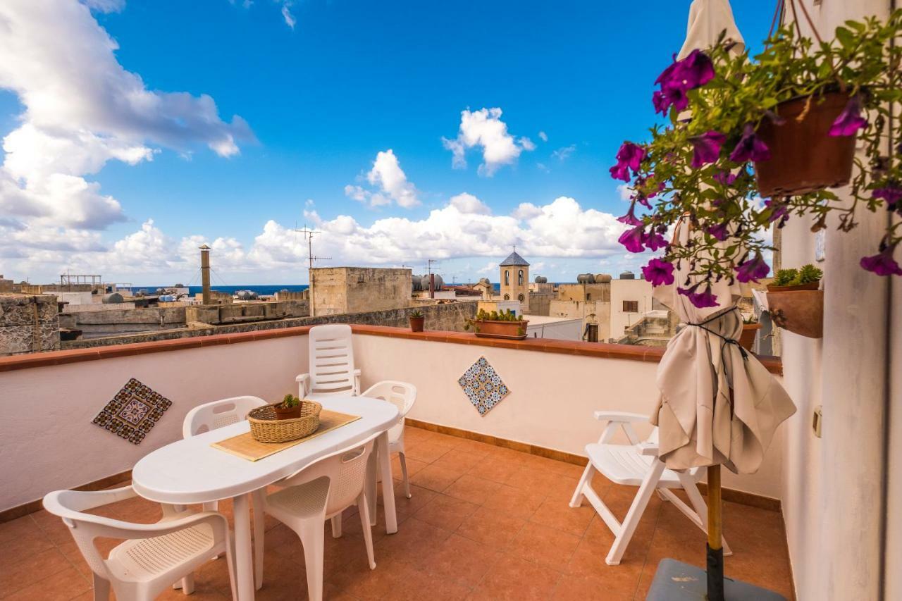 Giulia E Pietro - Marettimo Apartments エクステリア 写真